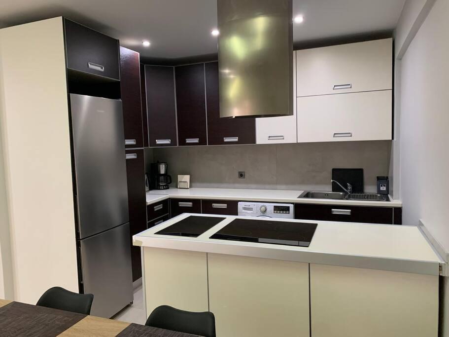 Varkiza Lux Apartment Esterno foto