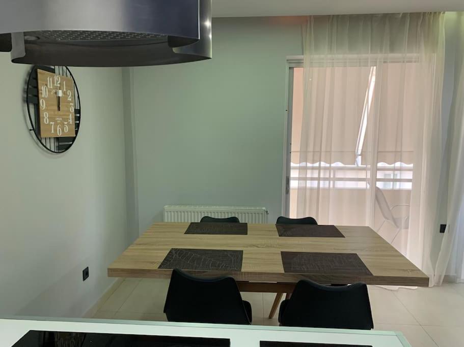 Varkiza Lux Apartment Esterno foto